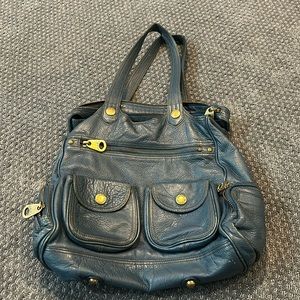 Incredible leather bag